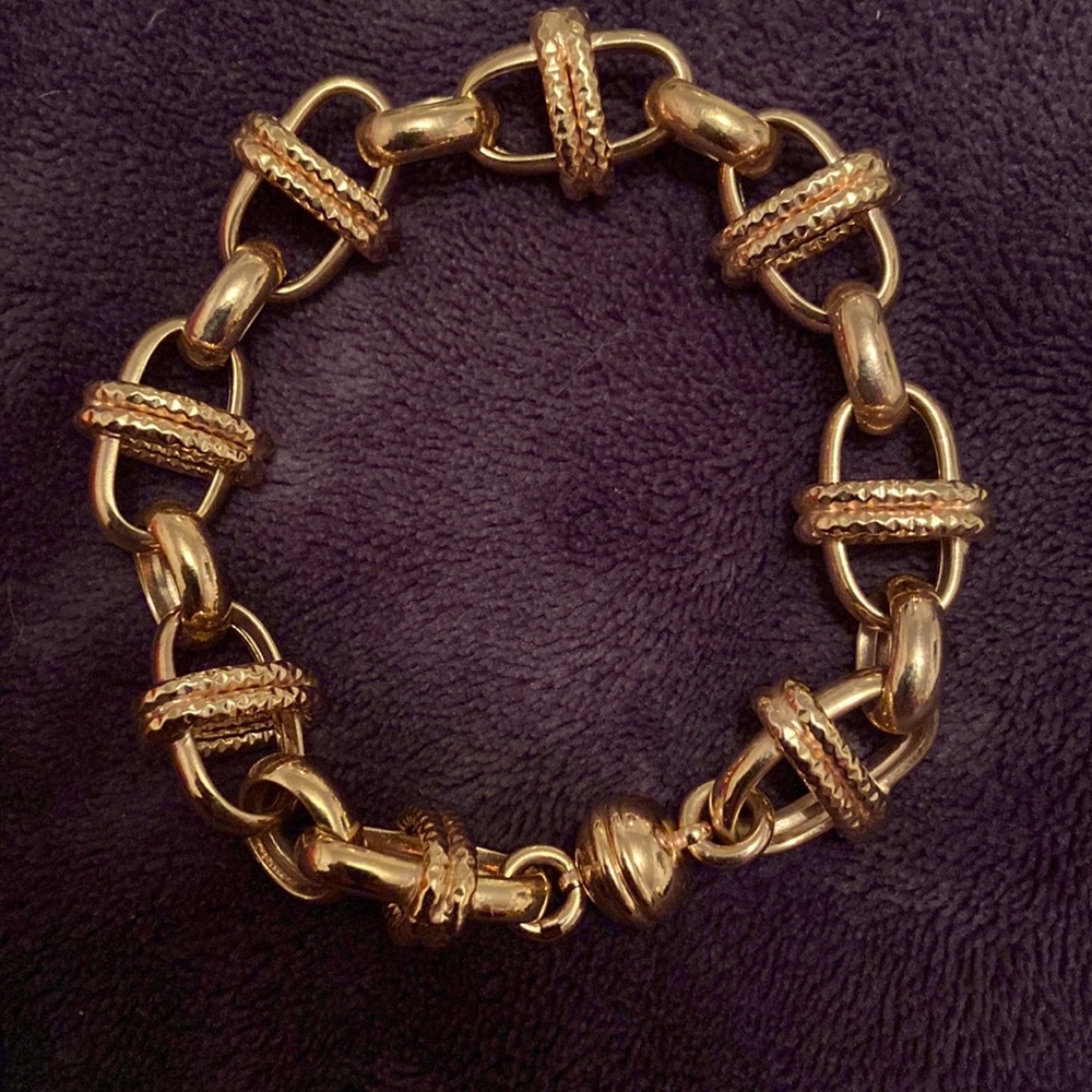 NWOT Bronze Rose Gold Link Bracelet Magnetic Clasp Signed 8”
